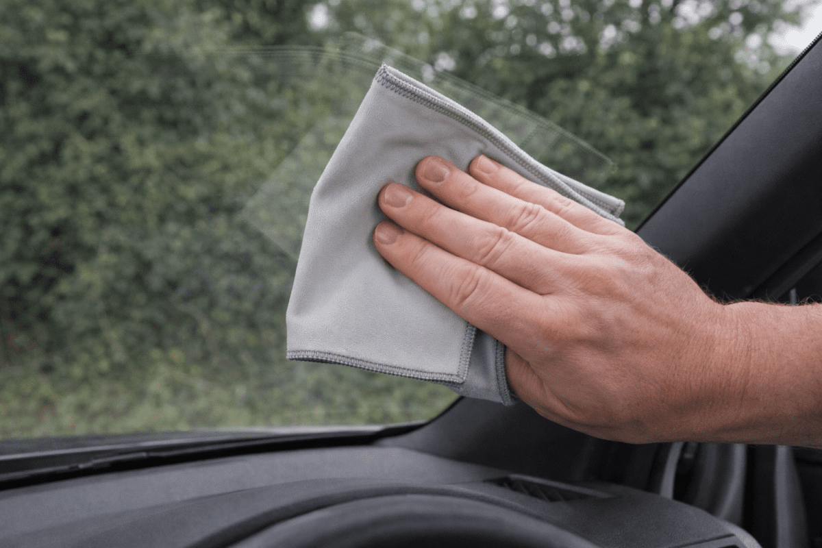 P1 Autocare Ultra Fine Microfibre Glass Cloth Car Window Cleaning Cloth - Green Flag Shop