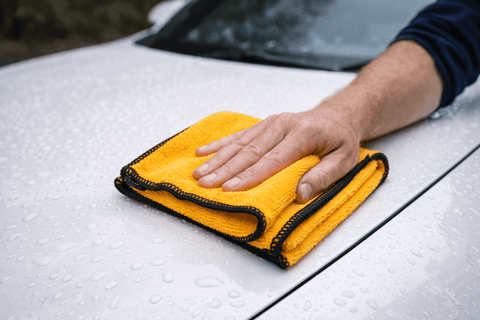 Premium Microfibre Cleaning Cloth – Streak Free Car Polishing & Detailing Cloth - Green Flag Shop