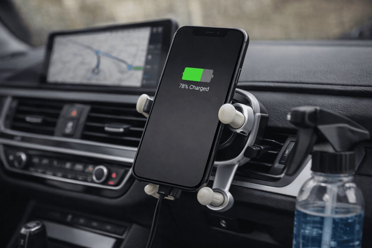 Wireless Smart Charging Vent Phone Holder - Green Flag Shop